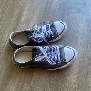 Black woman’s converse